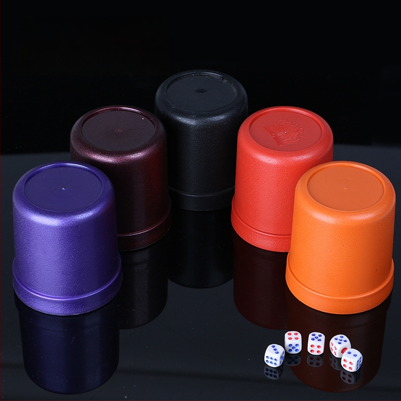 Κύπελλο Ζαριών Double sword, PP υλικό, στρογγυλεμένες γωνίες, σχήμα Άλλο