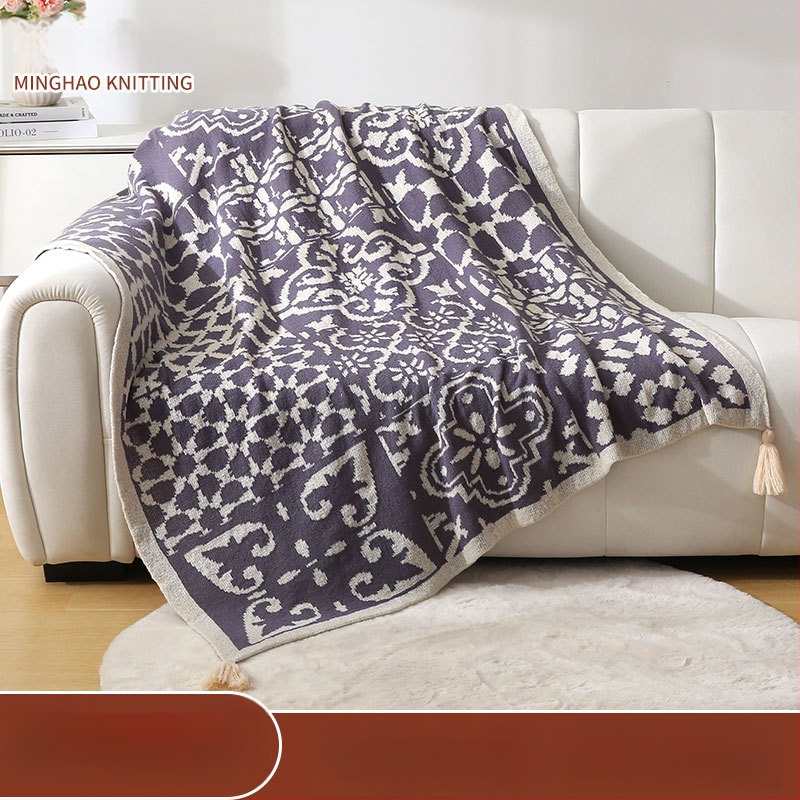 Одеяло за хвърляне с геометричен модел, 800-999 г, полиестер, първокласен продукт