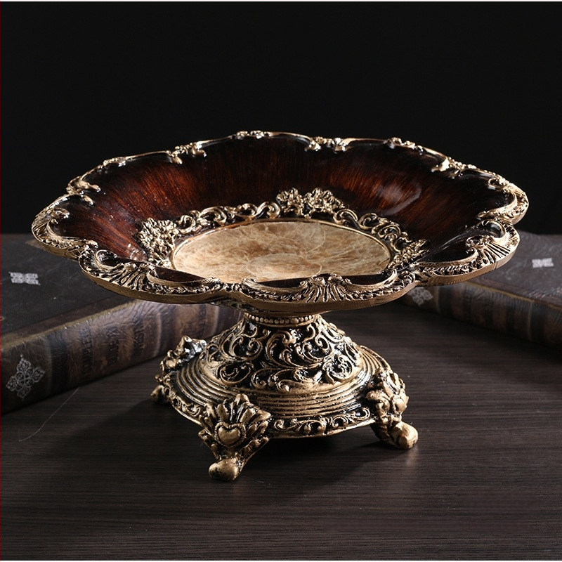 Чиния за плодове, европейски стил, луксозна ретро визия за дневната, метал, изчистен универсален дизайн, първокласно качество