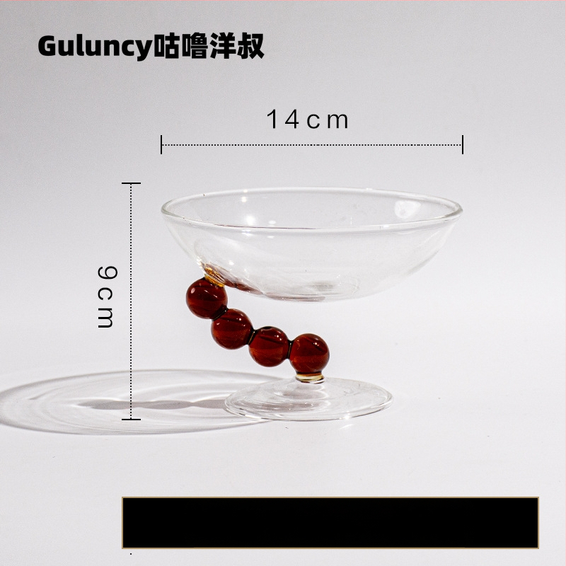 Vaisių lėkštė namų svetainei, užkandžių padėklas, INS stilius, saldumynai ir džiovinti vaisiai, lengvas prabangos pojūtis, paprastas dizainas