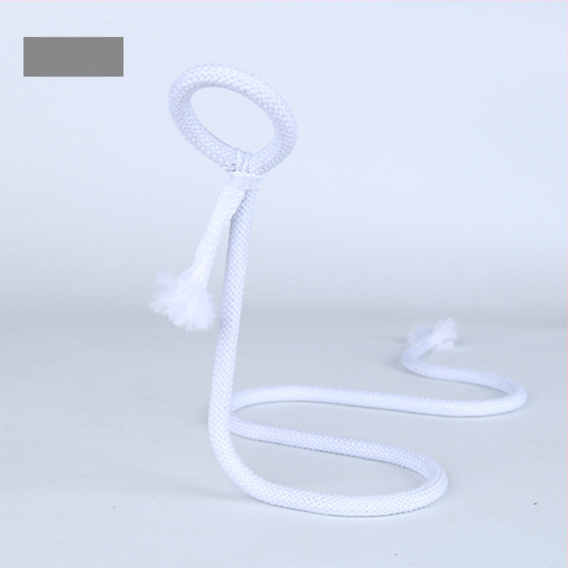 Κρεμαστή ράφι κρασιού με σχοινί ανάρτησης, σιδερένιο σύρμα, μοντέρνο μινιμαλιστικό στυλ, κεκλιμένη προβολή