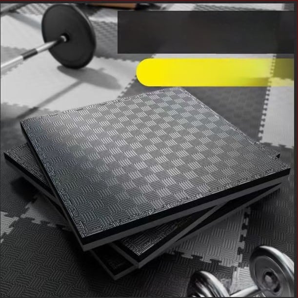 Тренировъчна подложка за фитнес и бойни изкуства — патчворк дизайн, квадратна форма, ивици, балонова пяна, машинно тъкане