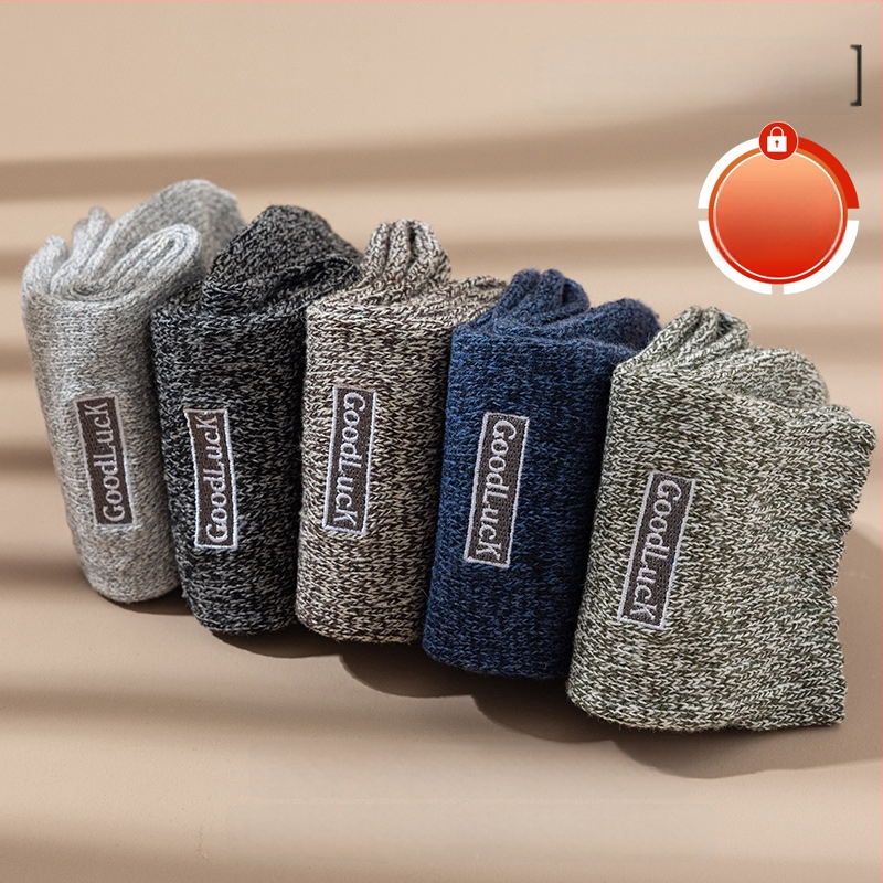 Ziemas vilnas zeķes vīriešiem, vidēja garuma līdz ceļgalam, bieza, silta un mitrumu vadāmās, vienkrāsainas