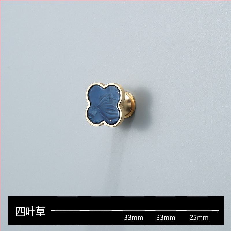 Skapja un garderobes durvju rokturis - Four-leaf Clover modelis, cinka sakausējums, elektroplatēšana, viegls luksusa stils