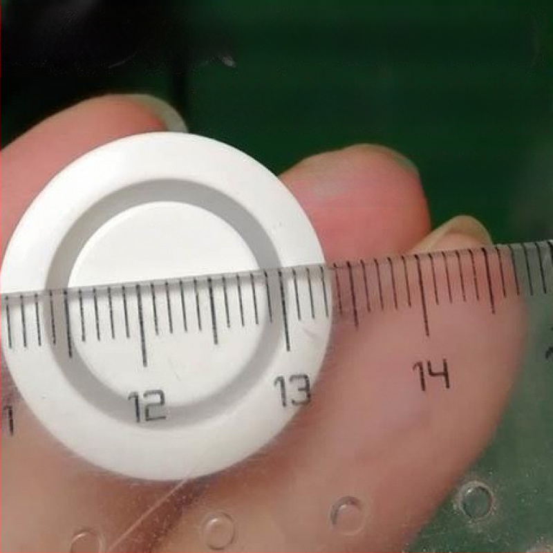 Зонд за автомобилен паркинг радар с кръгъл резбован интерфейс — 2 зонда, 12V захранване, работна температура 20–70°C