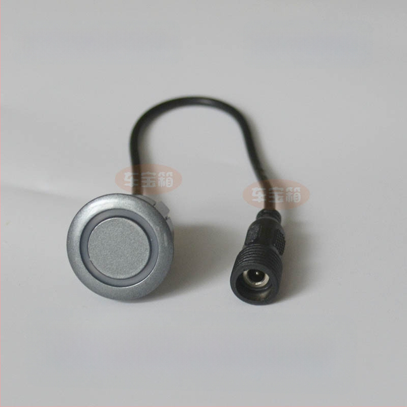 Зонд за автомобилен паркинг радар с кръгъл резбован интерфейс — 2 зонда, 12V захранване, работна температура 20–70°C