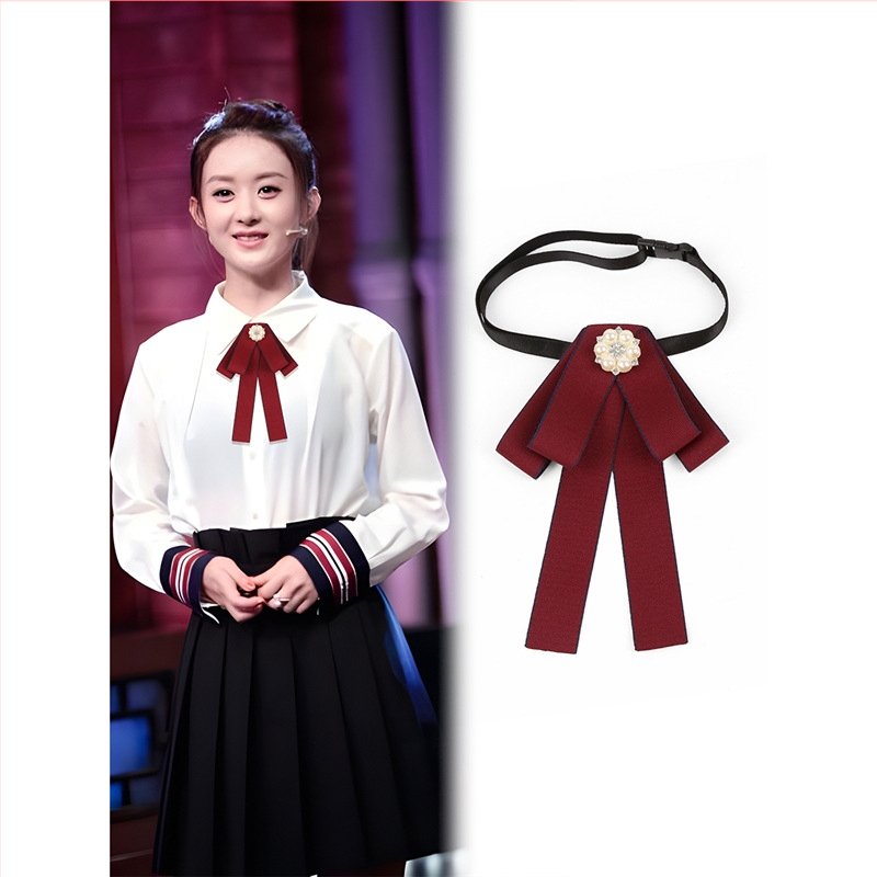 Γυναικείο πουκάμισο JK με γιακά-φιόγκο και διακοσμητικό λουλούδι στον γιακά, Υλικό: Agate, Επένδυση: Πολυεστέρας