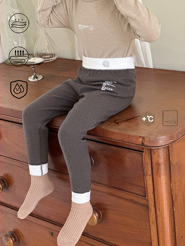 Anmiya bērnu siltas pamatbikses no Lyocell Small Milk Skin auduma, augsts viduklis vēdera atbalstam, universālas, vecums 3–8 gadi, Lyocell saturs 44,5%.