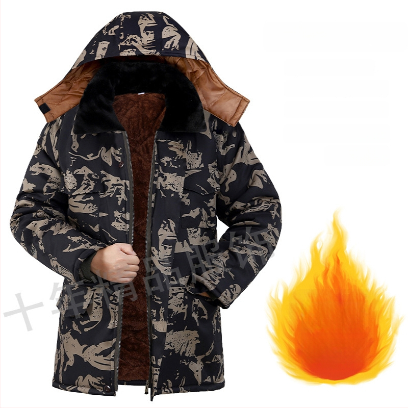 Мъжко памучно работно яке с качулка, подплатено флийсом, камуфлажен принт