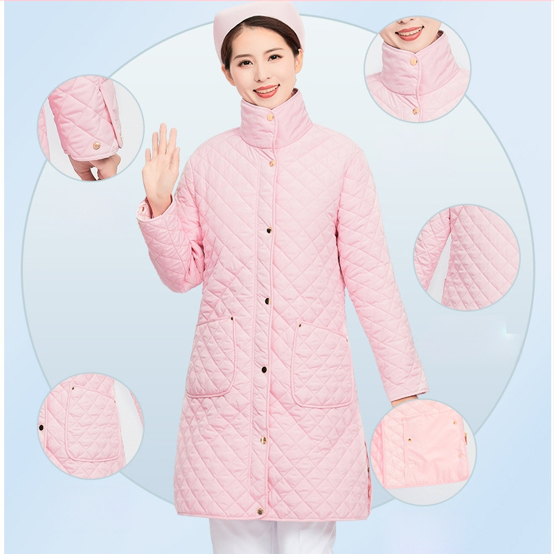 Slaugytojo palto su medvilnės įdaru, poliesterio audinys, ilgas kirpimas, ilgos rankovės, vienos eilės užsegimas