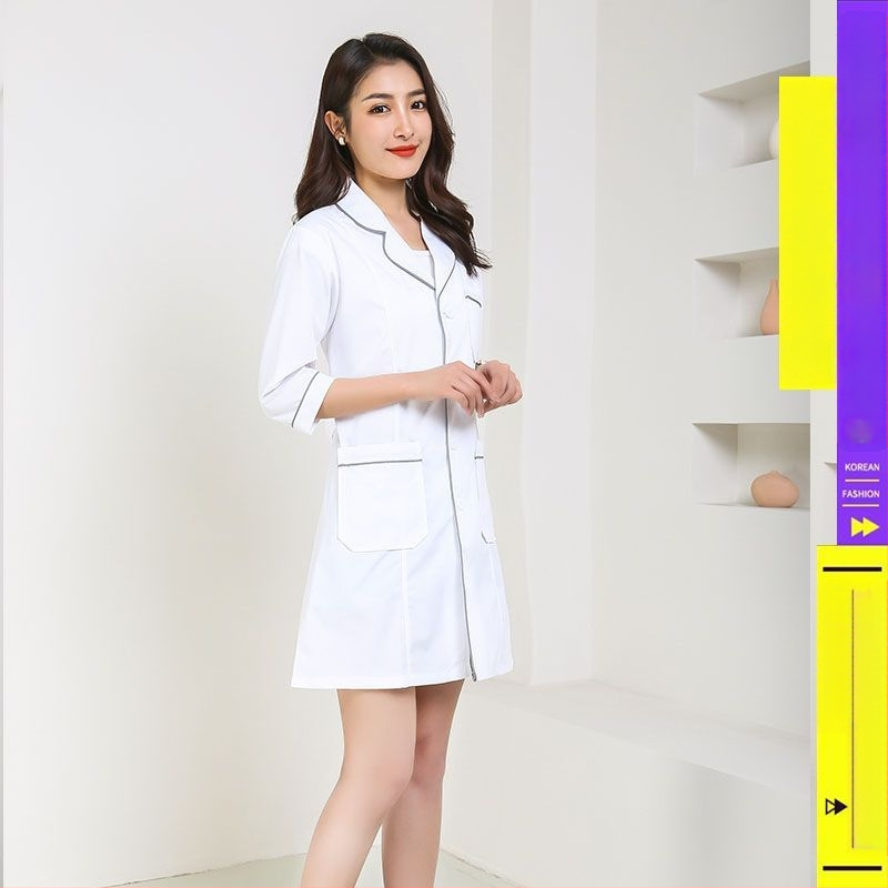 Kosmetoloģijas salonam universāla īsa darba jaka ar kažokādas apkakli, 3/4 garuma piedurknes, chenille audums ar spandex 30–50%, radiācijas aizsardzība