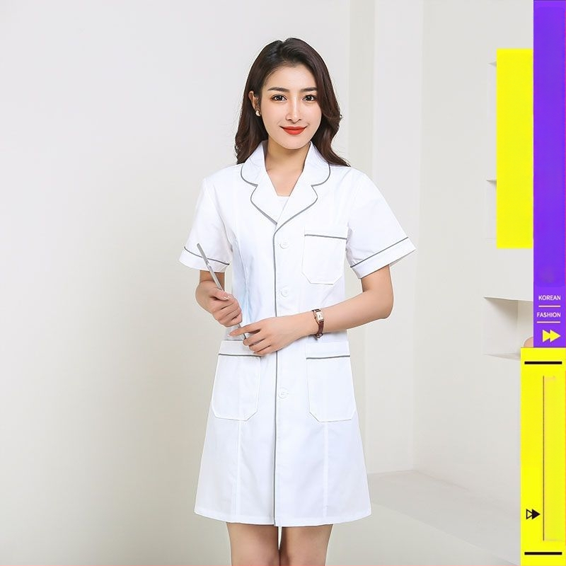 Kosmetoloģijas salonam universāla īsa darba jaka ar kažokādas apkakli, 3/4 garuma piedurknes, chenille audums ar spandex 30–50%, radiācijas aizsardzība