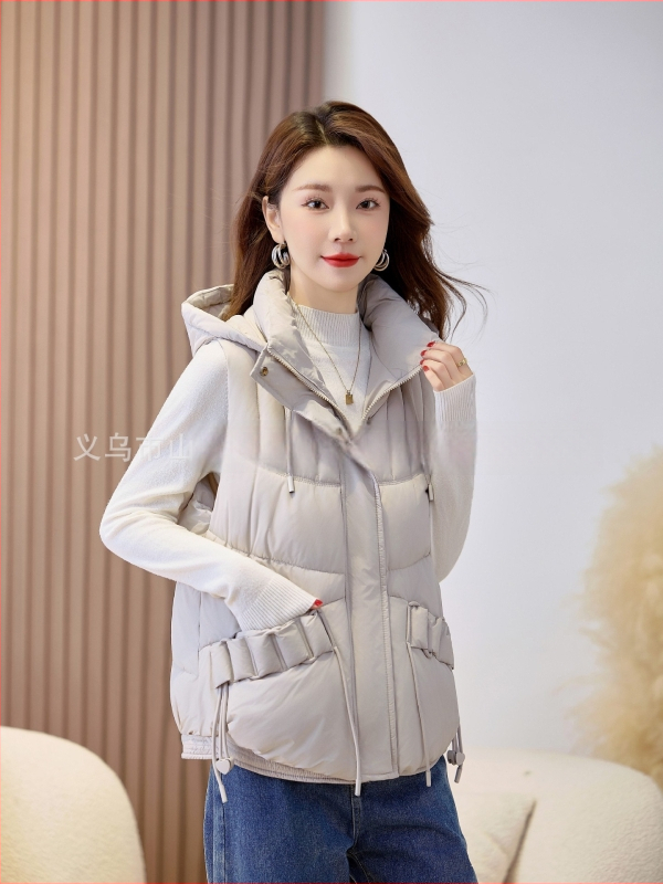 Sieviešu īsa kapuces veste ar poliestera un kokvilnas pildījumu, bieza auduma, rāvējslēdzēja aizdare, parasts garums, elegantisks pilsētas stils