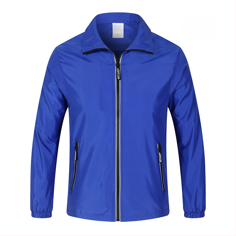 Szélvédő és vízálló kültéri munkaruha dzseki logóval és fényvisszaverő csíkkal, hosszú ujjú, gallér pile-stílusú, Hongkong-stílus, nyár 2022, felnőtt nő