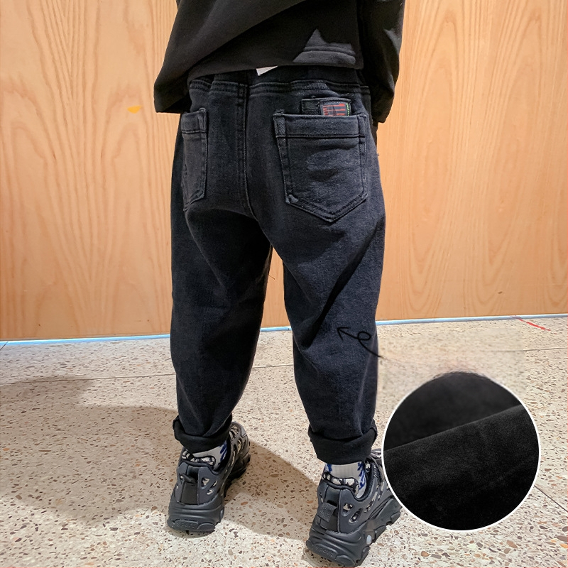 Bērnu džinsi ar fleece iekšpusi, korejiešu stilā, brīvā piegriezuma, 75% kokvilna, ziemas kolekcija 2024