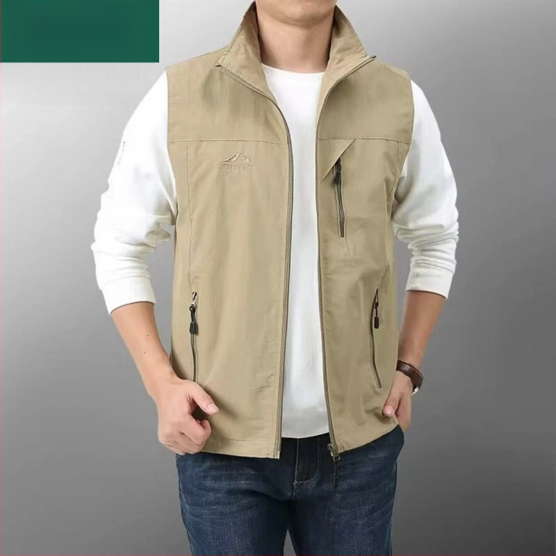 Meeste tuulekindel välivest, mitmekülgsete taskutega, kerge polüesteri kangas, külgmist taskud, sirge äär, sportlik stiil