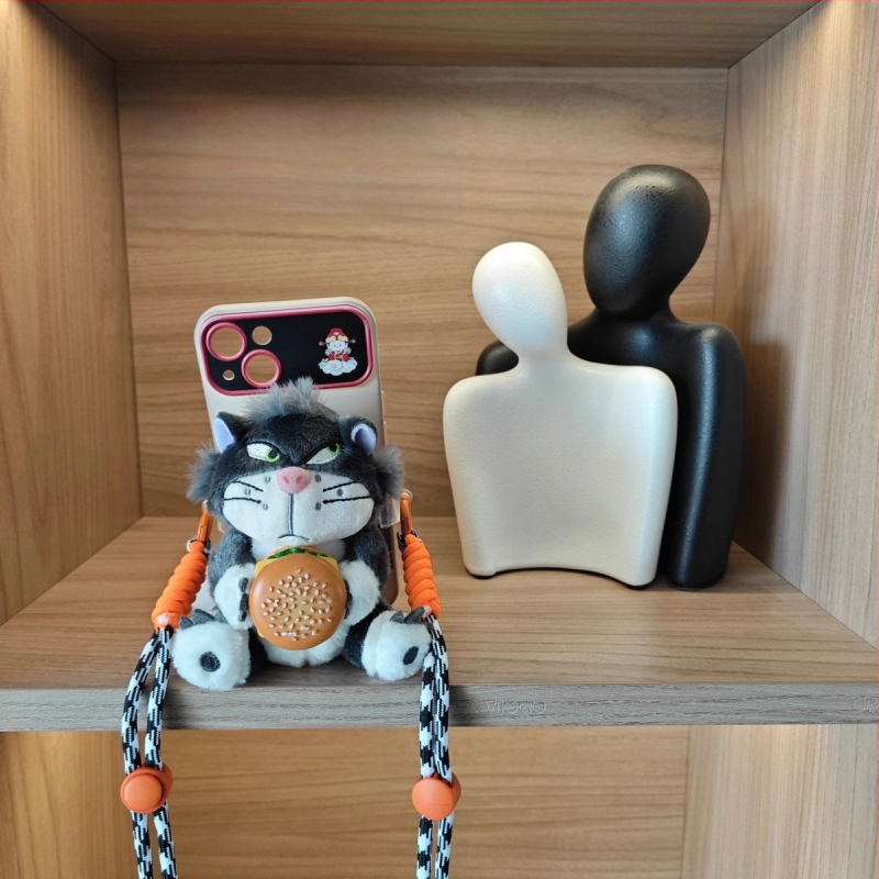 Kućni telefon s plišanim privjeskom Lucifer mačka, crtani stil, aromatičan pliš, s kaišem za vješanje u automobil