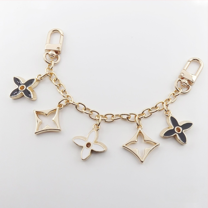 Ιμάντας τσάντας με κρεμαστό τετράφυλλο φύλλο, μεταλλική κατασκευή, επεκτεινόμενη αλυσίδα, μεταλλικά εξαρτήματα