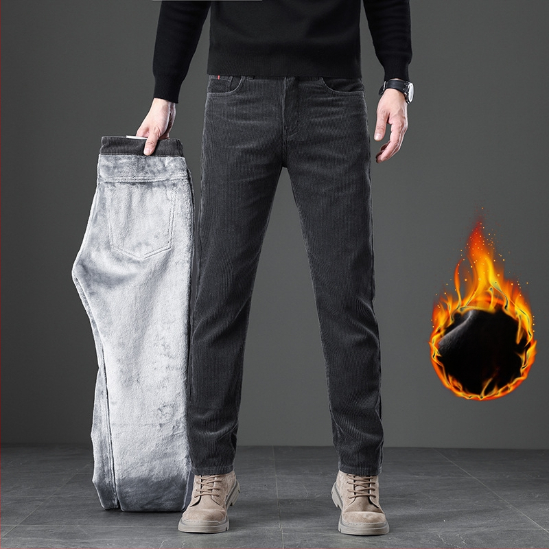 Corduroy mehe püksid fleece voodriga, sirge lõige, keskjoon, triibuline muster, puuvillane materjal, mudel MZL6009, sügis 2025