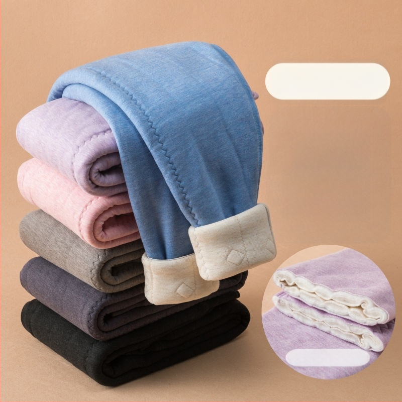 Bērnu četrslāņu ultratoras siltās legingas ar augstu jostu rudens-ziemas sezonai; galvenā materiāla viskoze, ķīmisko šķiedru maisījums, vecuma grupa 3–8 gadi