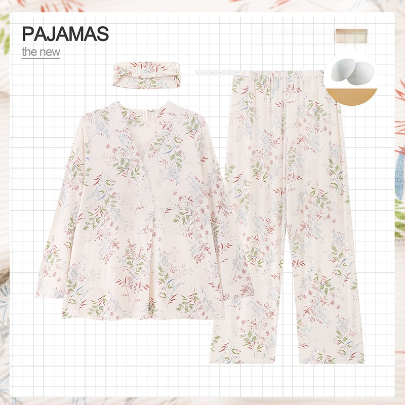 Grūtnieču nakts komplekts ar noņemamiem zīdīšanas spilventiem – trīsdaļīgs komplekts, modalais dzesējošais audums, 90–95% viskozes, V-veida kakla izgriezums