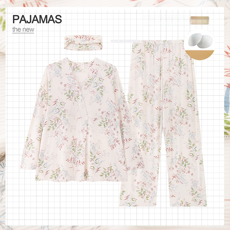 Grūtnieču nakts komplekts ar noņemamiem zīdīšanas spilventiem – trīsdaļīgs komplekts, modalais dzesējošais audums, 90–95% viskozes, V-veida kakla izgriezums