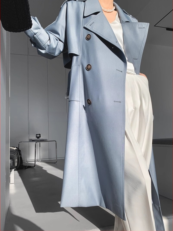 Női brit stílusú trench kabát, hosszított szabás, poliészter anyag 95%+, hercegnő ujjas ujjakkal, zakó típusú gallér