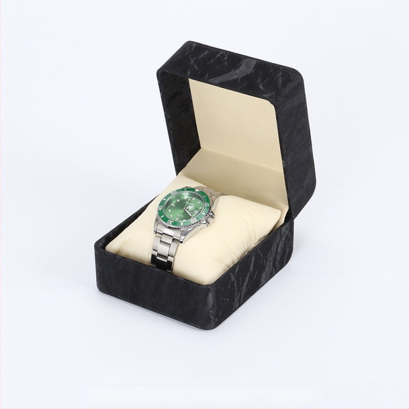 PU nahast kellakarp – kellade väljapanekukarp, pakkekarp, vee lainete muster