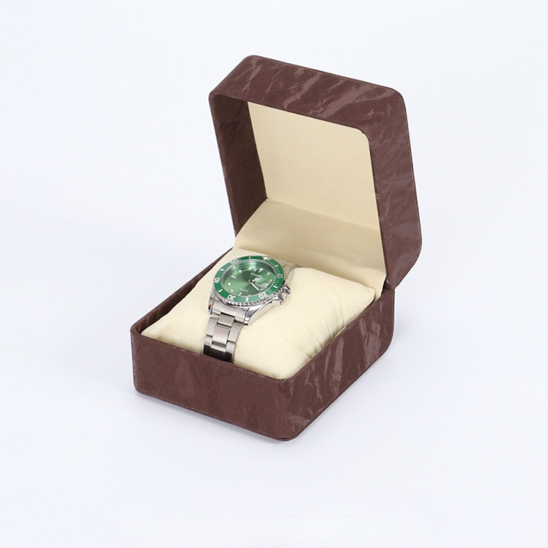 PU nahast kellakarp – kellade väljapanekukarp, pakkekarp, vee lainete muster