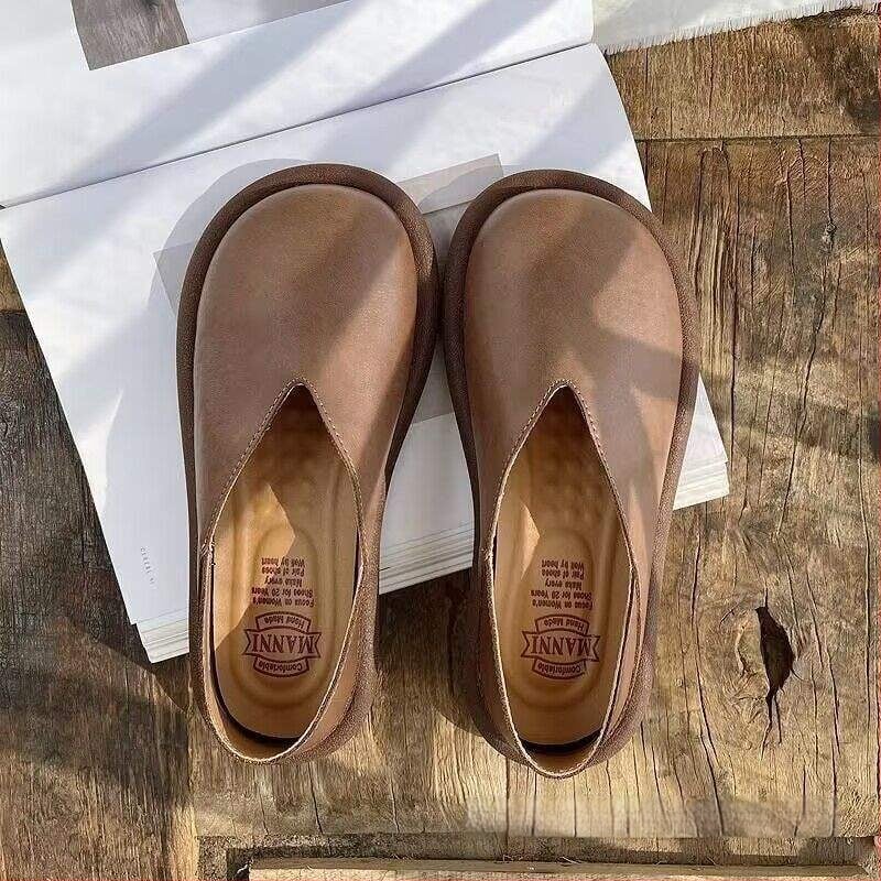 Sieviešu slip-on plakanas kurpes – auduma augšdaļa, gumijas zole, zems profils, ūdensizturīgas, pretslīdošas