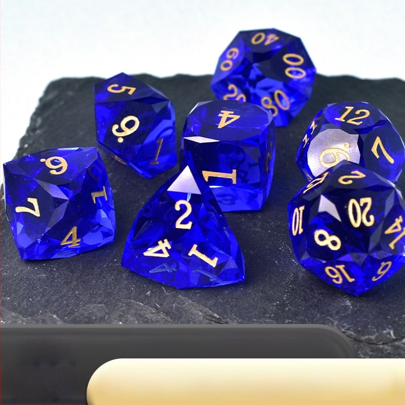 D&D gemų kauliukų rinkinys — derviniai kauliukai, pritaikomi, forma: kita, dėžutės kiekis: derinimui