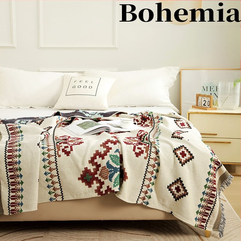 Boheemlase stiiliga polüesterist tekk, hotellistiil