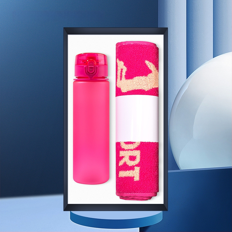 Wise metalo dovanų rinkinys – sporto rankšluostis ir vandens puodelis, šiuolaikiško minimalistinio stiliaus, tinkamas kaip verslo dovana