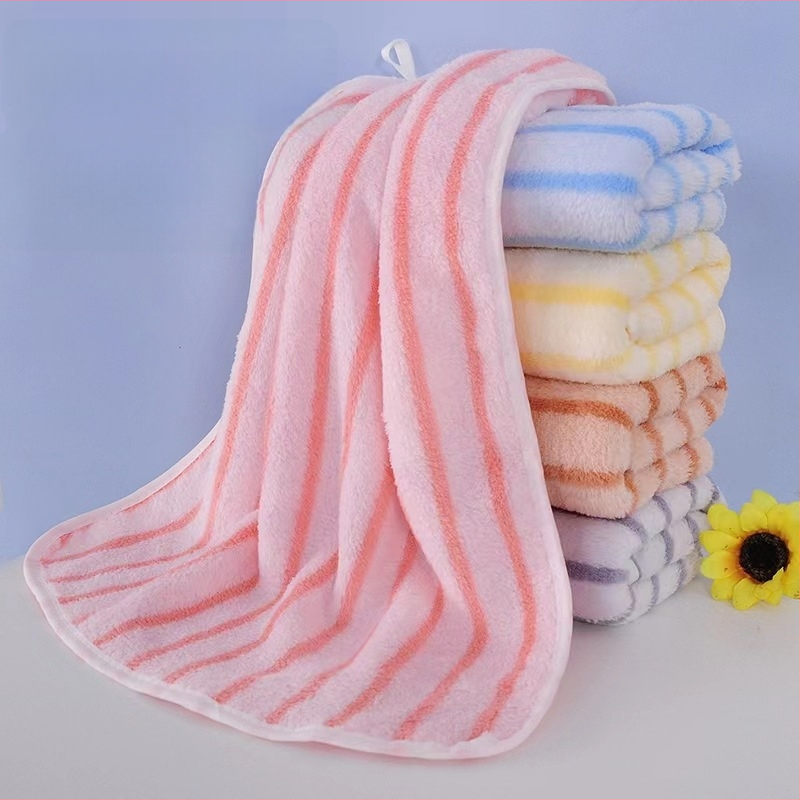 Viis korallfliisi käterätiku komplekt näole ja kätele — imav, kiuduvaba, kiiresti kuivavad, 70 g