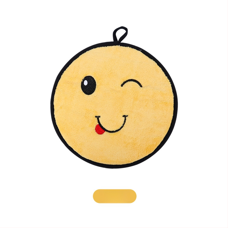 Laste käterätt originaalsest multikate seeriast, mida saab üles riputada; materjal: korallfliis; kaal: 30–50 g; niidid: 60s; tootmistehnika: tikand ja õmblemine