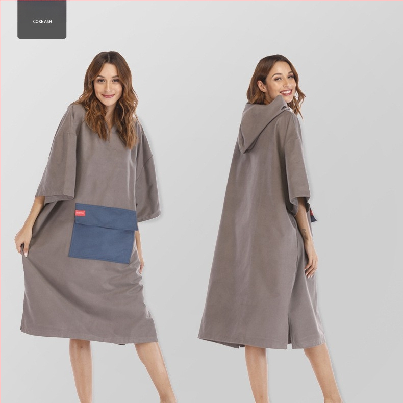 Ülikerge kokkukäiv randrätik sukelduv kate ja kiiresti kuivatav riietumisrõivas — Materjal: peenkiud • Kaal: 200–300 g • Bränd: ideal made