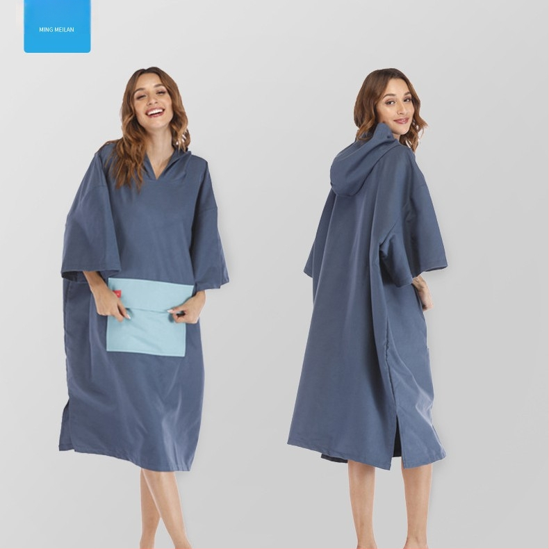 Ülikerge kokkukäiv randrätik sukelduv kate ja kiiresti kuivatav riietumisrõivas — Materjal: peenkiud • Kaal: 200–300 g • Bränd: ideal made