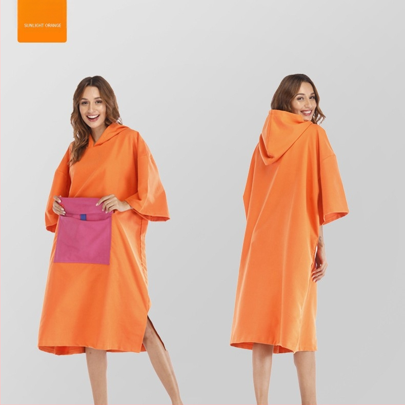 Ülikerge kokkukäiv randrätik sukelduv kate ja kiiresti kuivatav riietumisrõivas — Materjal: peenkiud • Kaal: 200–300 g • Bränd: ideal made