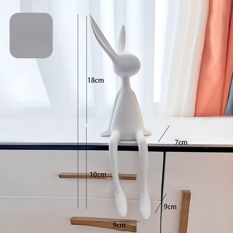 Sēdošā truša figūra, ziemeļniecīgs stils, vienkāršs un mūsdienīgs, materiāls: sveķi, piemērots ieejai, viesistabai un televizora skapim