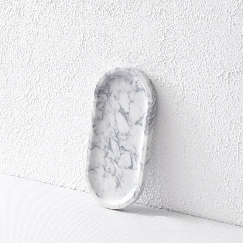 Aromaterapeutiline taldrik loodusliku marmoriaga, käsitöö, poleeritud pinnaga kate, kerge luksuse stiil, ehete kuvamiseks lauale