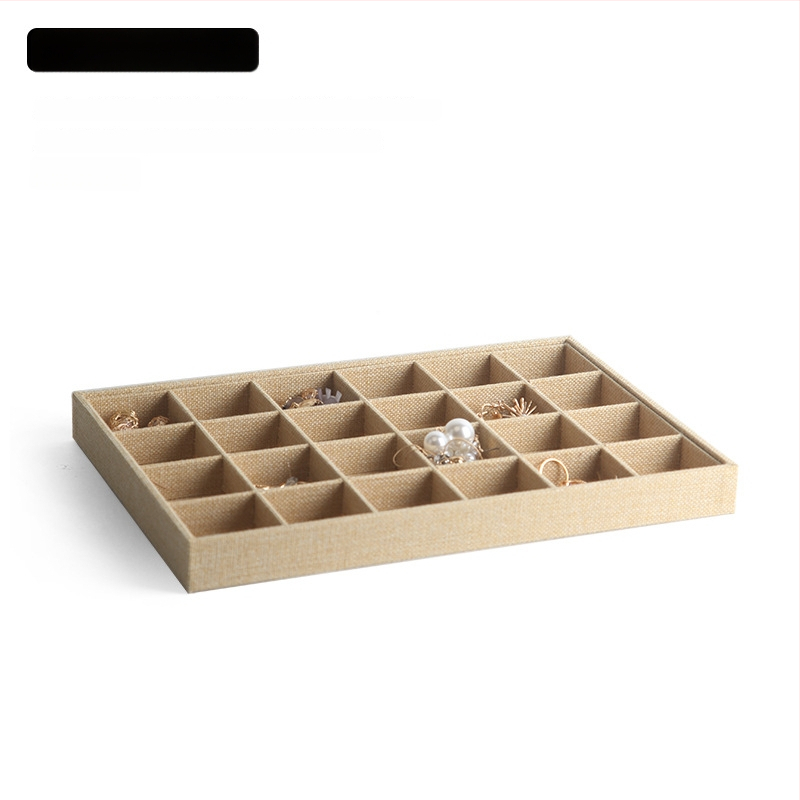 Light Beam PVC juvelyrinių dirbinių laikiklis, parodos padėklas, 2021 ruduo