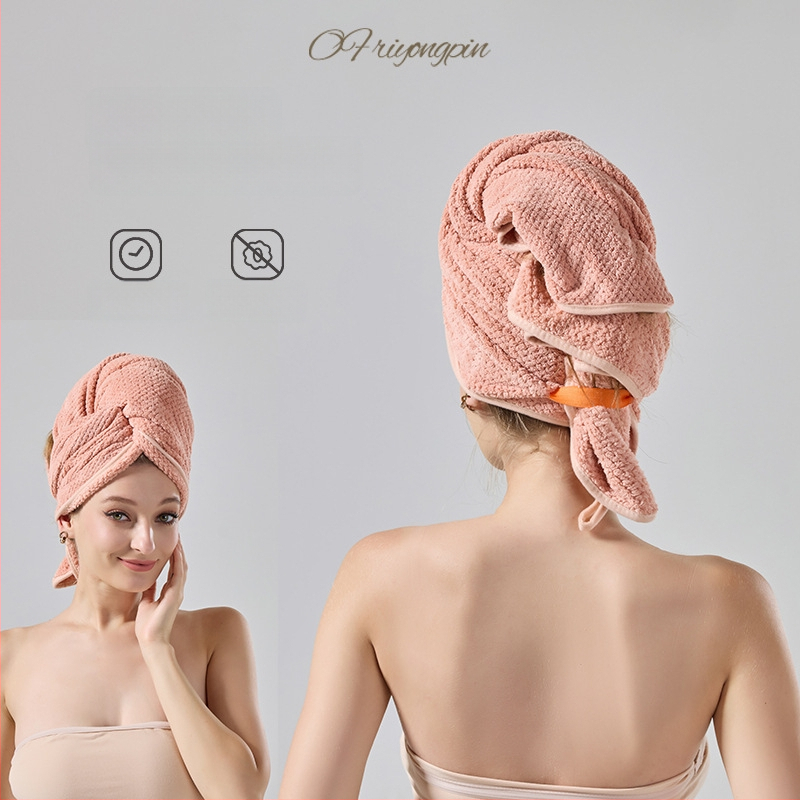 Bonetă pentru uscat părul, din velur coral, țesătură cu model grilă de ananas, 150D fibre, greutate peste 200 g, uscare rapidă și absorbție ridicată.