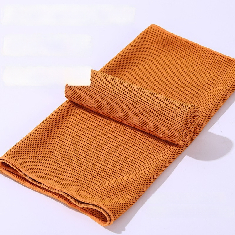 Prosop sport răcire: poliester + nailon; microfibră; 200d; 50 g; absorbție 0–5 s