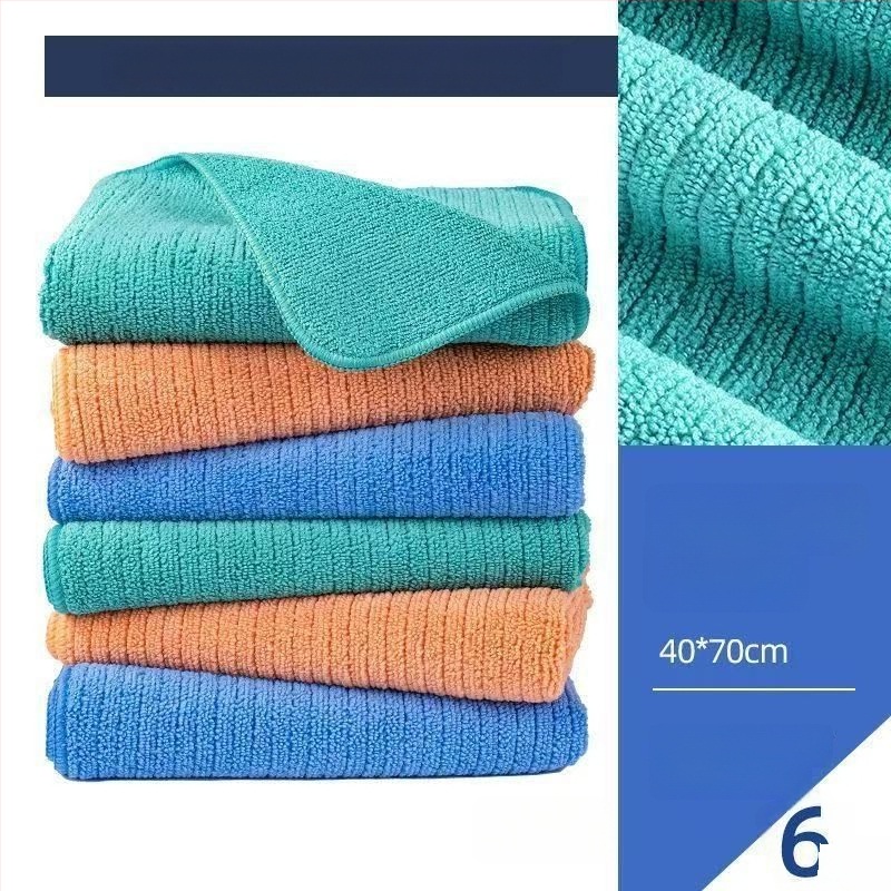 Prosop pentru salon de înfrumusețare din fibre foarte fine, utilizare profesională, absorbție ridicată, textură groasă; Material: 80% poliester; Fire: 21 count; Țesătură: Plain weave; Greutate: 80–100 g; Procesare personalizată: Da