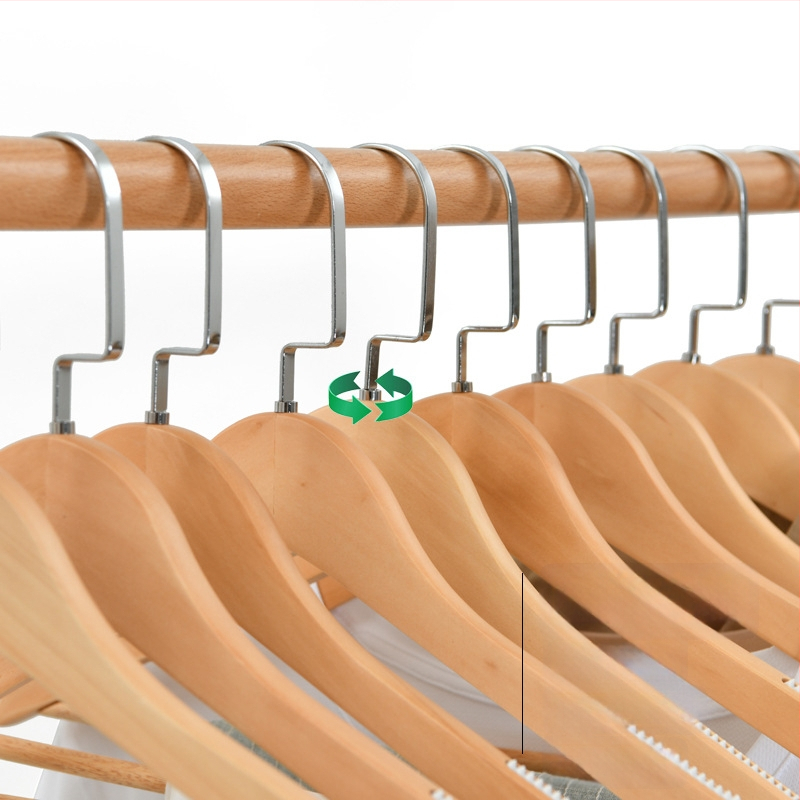 Ξύλινη κρεμάστρα ρούχων με επίπεδη γάντζα, αντιολισθητικές λωρίδες και διπλό σχεδιασμό αυλακώσεων