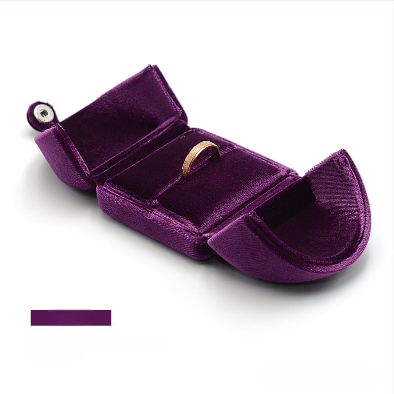 Flanelinė papuošalų dėžutė su dvigubu atidarymu, skirta žiedams, auskarams, kaklo grandinėms ir apyrankėms