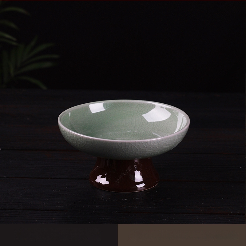 Dai Xian portselanist puuviljade taldrik, kaasaegse minimalistliku stiiliga, lansseeriti 2023. aasta septembris.