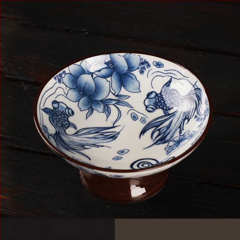 Dai Xian portselanist puuviljade taldrik, kaasaegse minimalistliku stiiliga, lansseeriti 2023. aasta septembris.