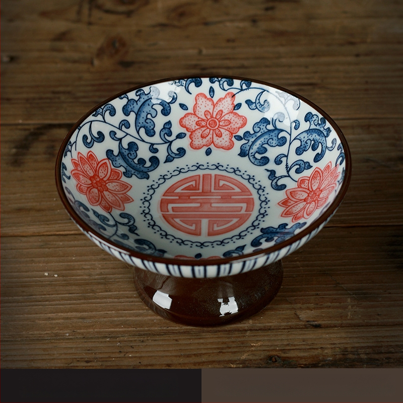 Dai Xian portselanist puuviljade taldrik, kaasaegse minimalistliku stiiliga, lansseeriti 2023. aasta septembris.