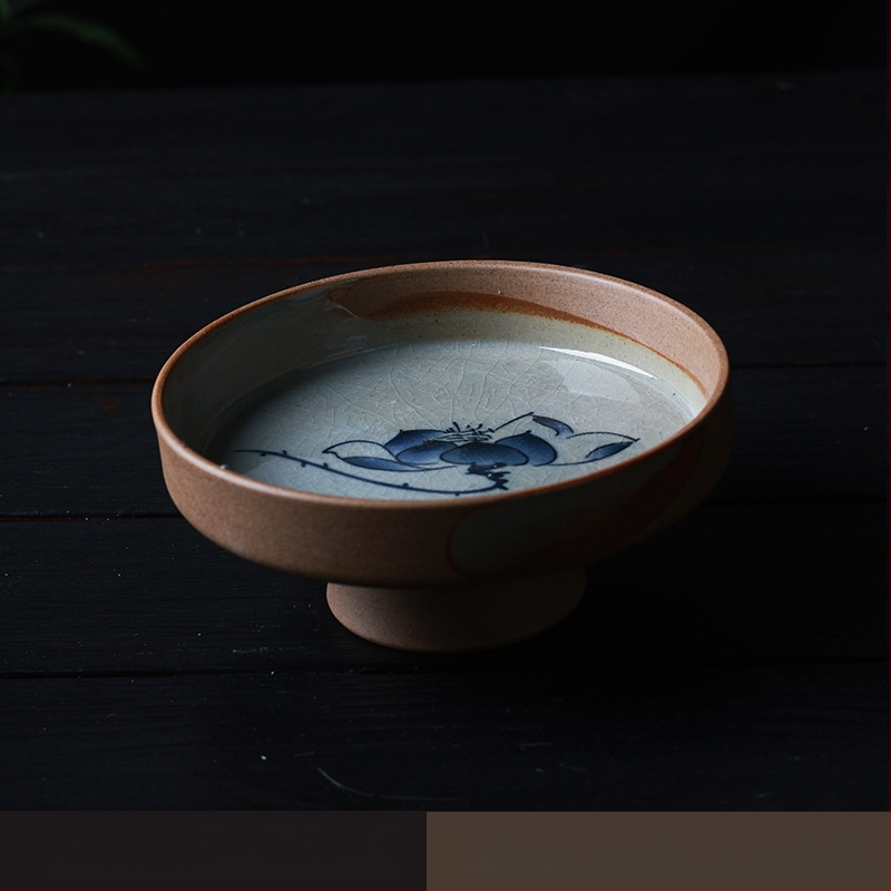 Dai Xian portselanist puuviljade taldrik, kaasaegse minimalistliku stiiliga, lansseeriti 2023. aasta septembris.